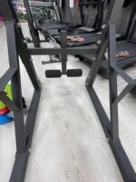 Barre fixe Barre parallèle Axion
